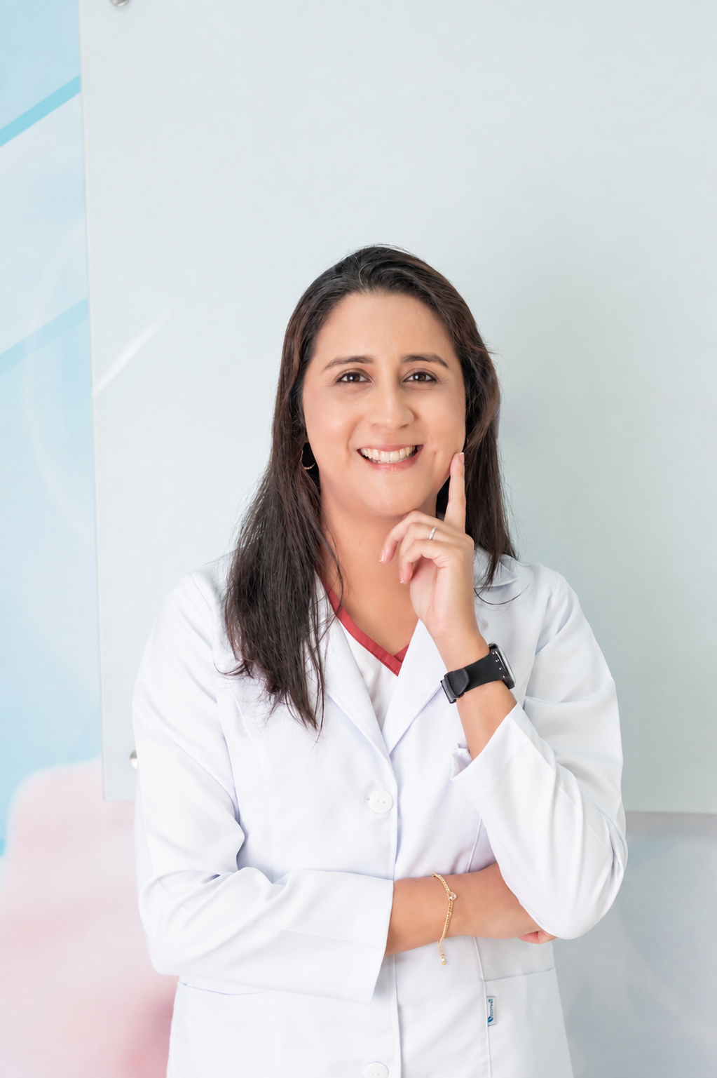 Dra. Verónica Luna - Especialista en Oftalmología